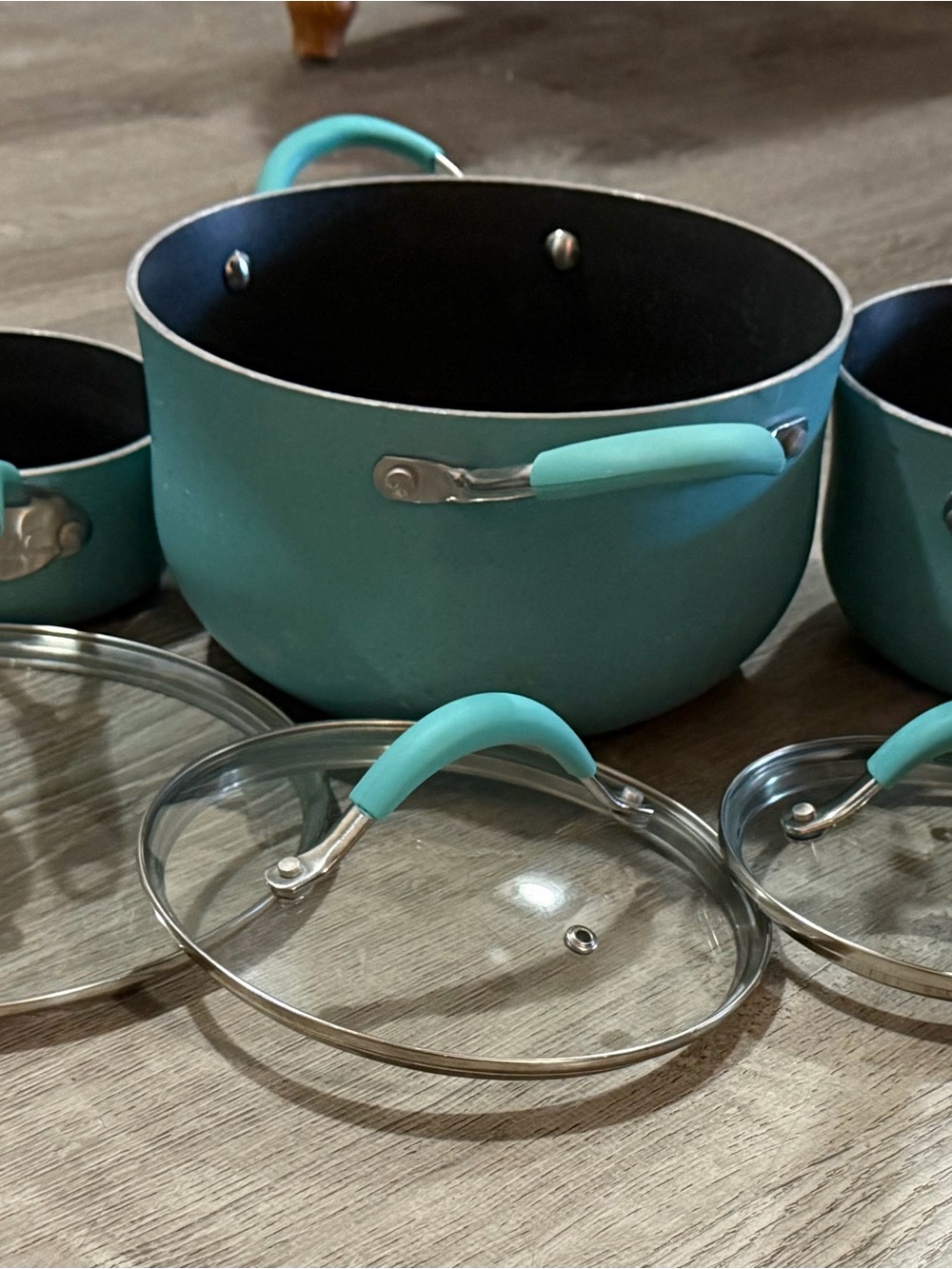 Pioneer Woman Cookware - Picture 2 of 3